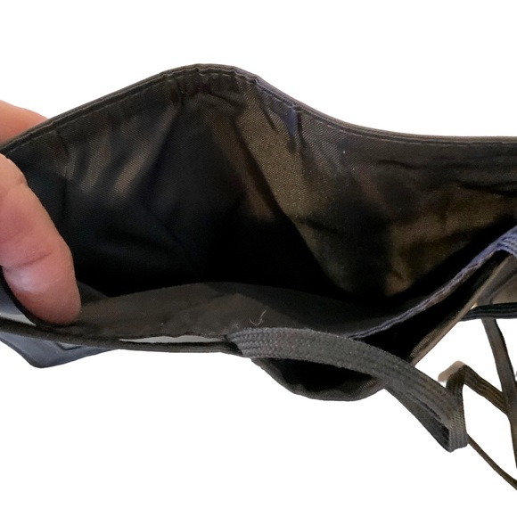 Unisex Samsonite Passport Holder Charcoal Gray Pockets ID Money Tix Necessities - Picture 4 of 4